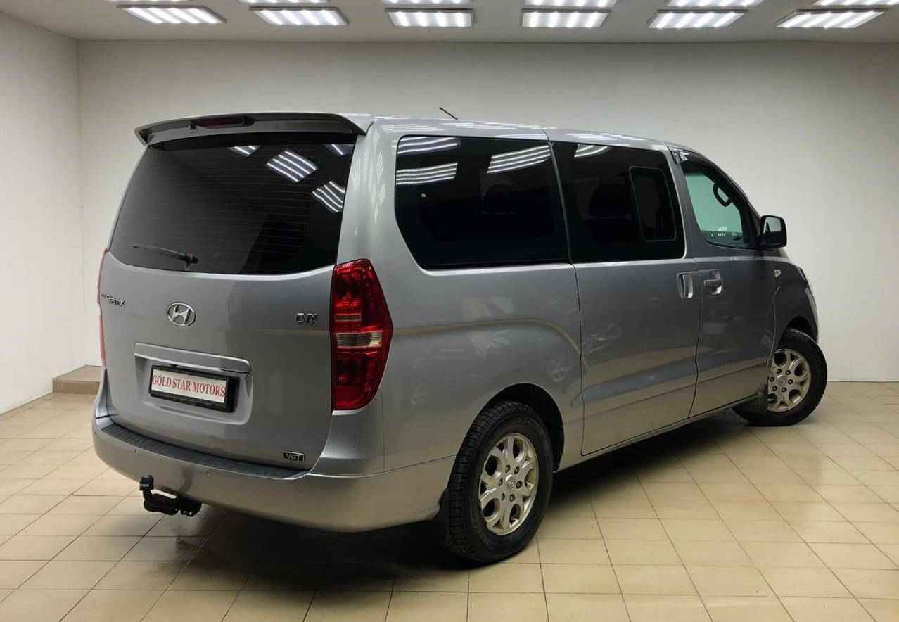 Hyundai Grand Starex, I