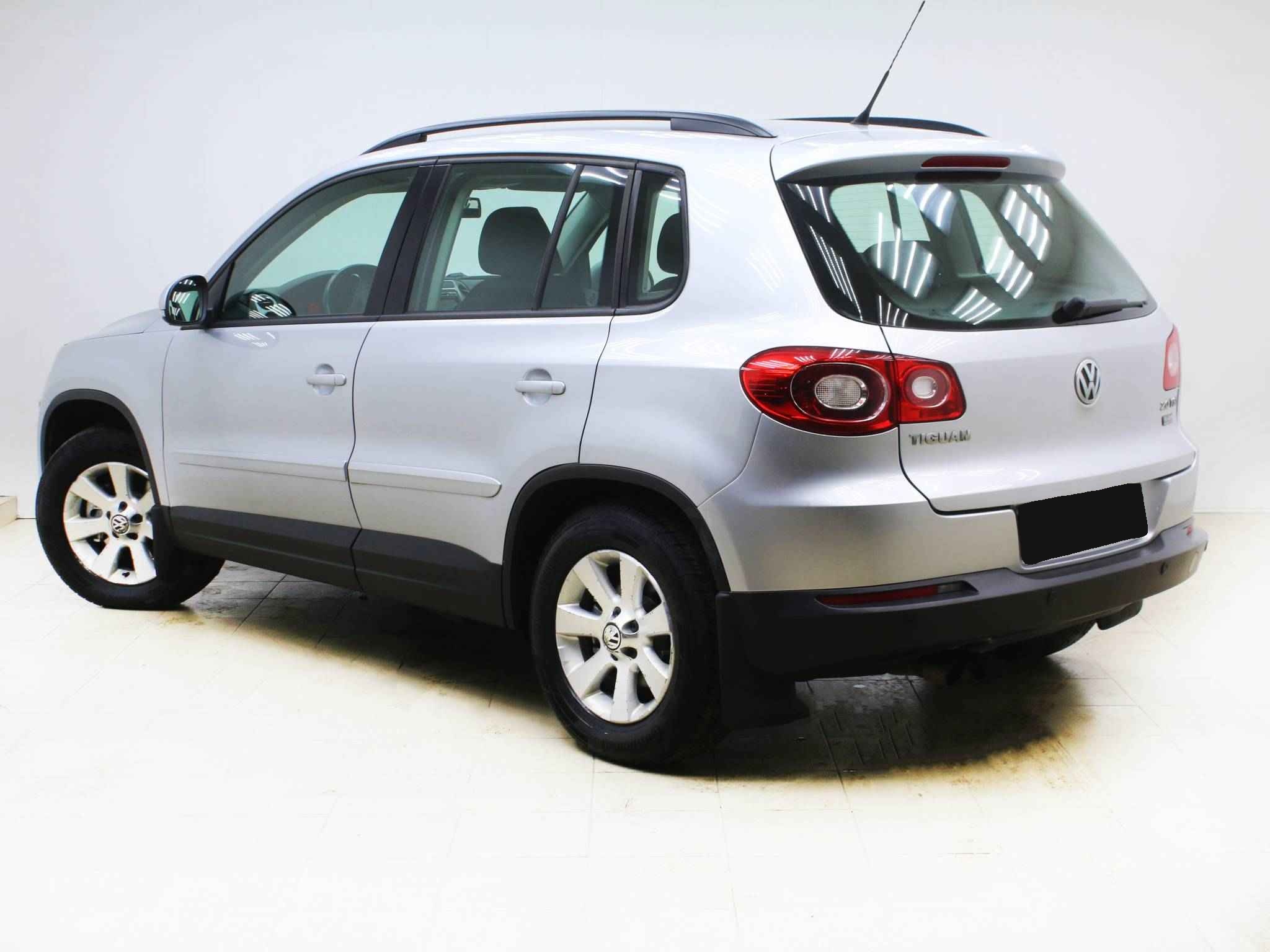 Volkswagen Tiguan, I