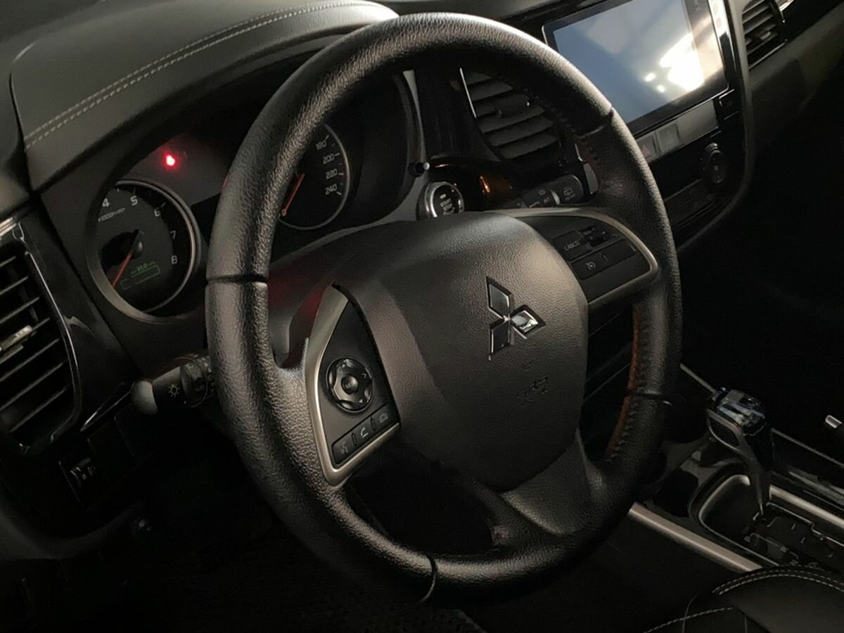 Mitsubishi Outlander Sport, 2022