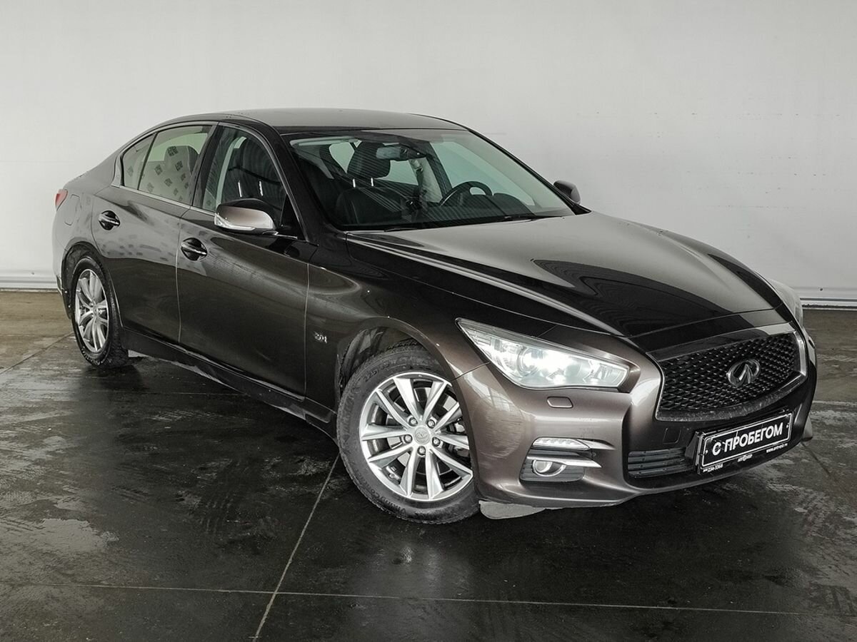 Infiniti Q50, 2015