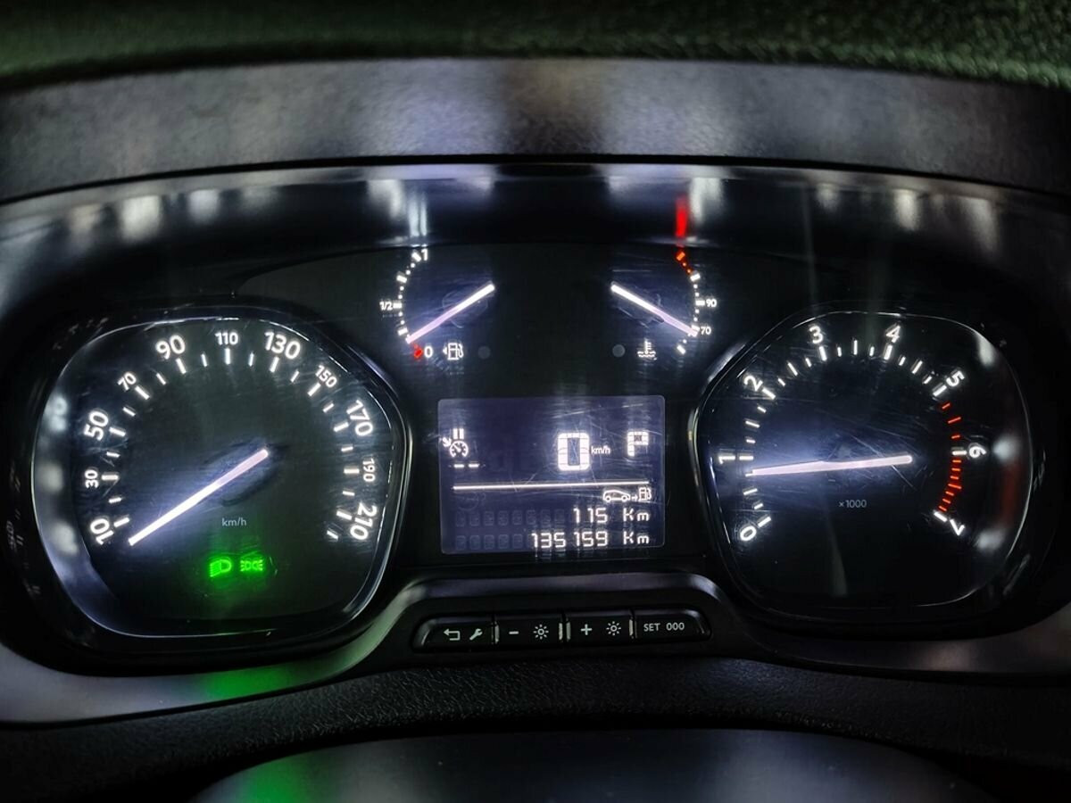 Peugeot Traveller, 2019