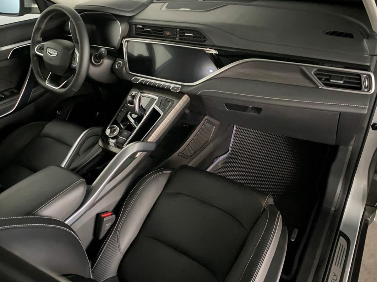 Geely Atlas Pro, 2022