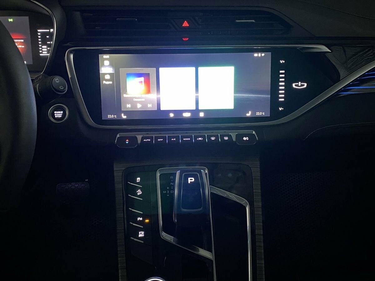 Geely Atlas Pro, 2022