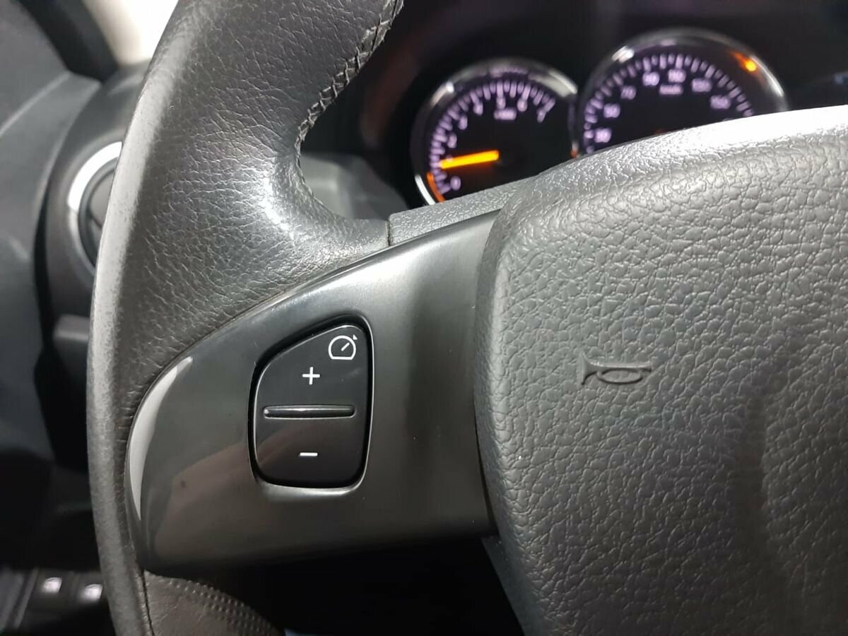 Renault Duster, 2015