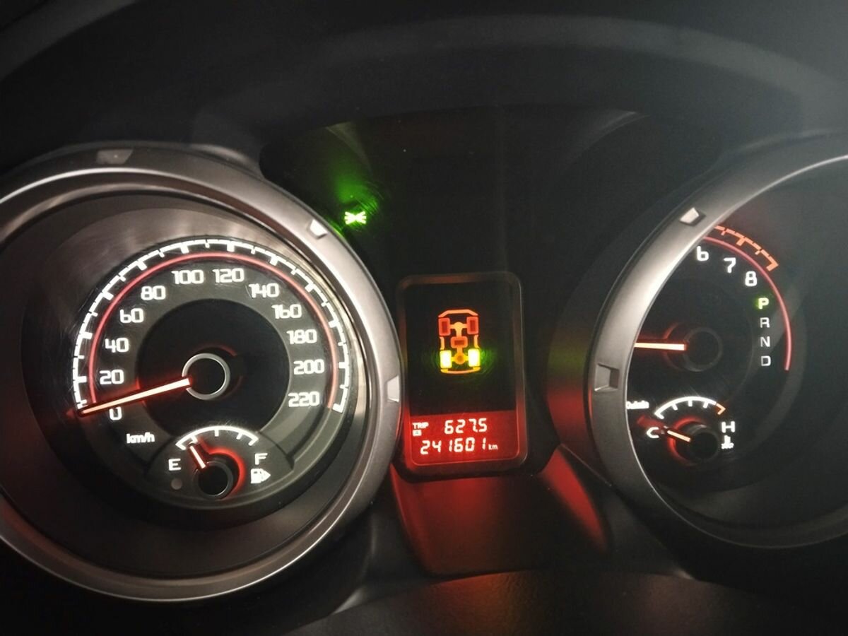 Mitsubishi Pajero, 2012