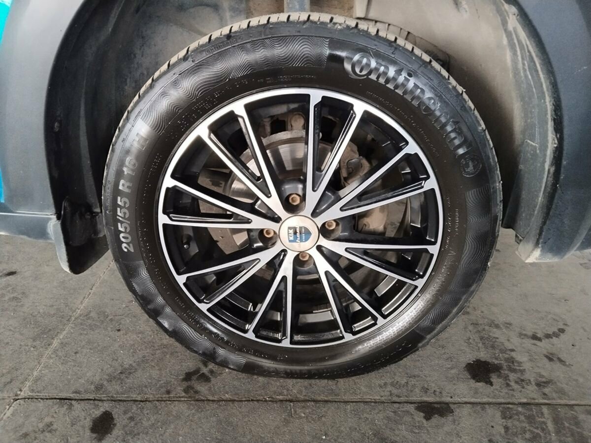 Renault Logan Stepway, 2019