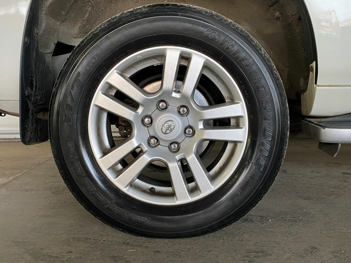 Toyota Land Cruiser Prado, 2010